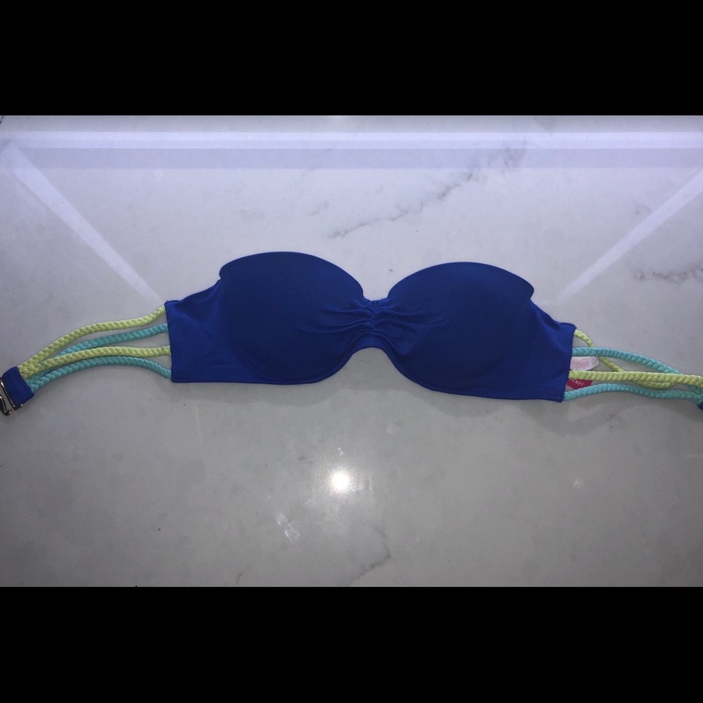 Strapless push up bathing suit top